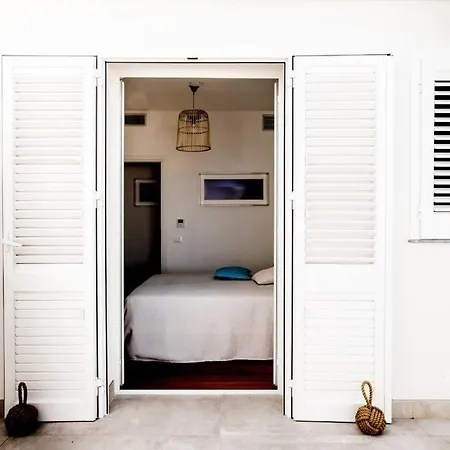ヴィラ Design House With Pool & Direct Access To The Sea *
