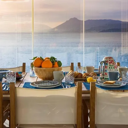 Design House With Pool & Direct Access To The Sea ヴィラ サンタ・フラーヴィア