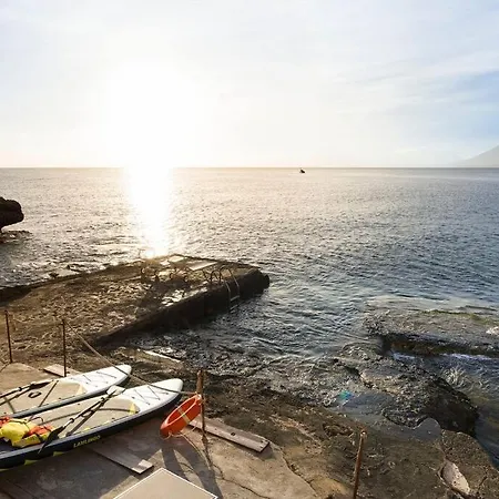 ヴィラ Design House With Pool & Direct Access To The Sea サンタ・フラーヴィア