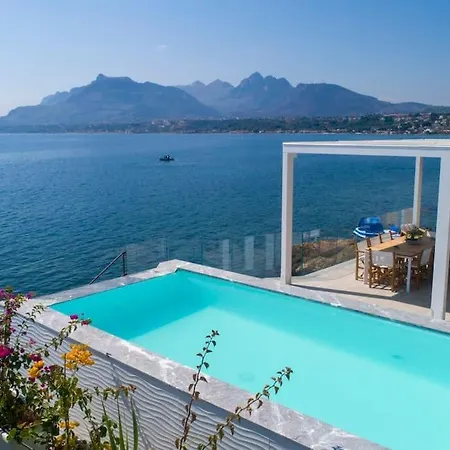 Design House With Pool & Direct Access To The Sea * Santa Flavia