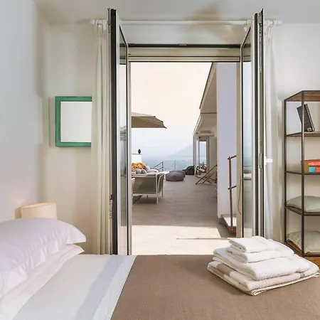 Βίλα Design House With Pool & Direct Access To The Sea Santa Flavia