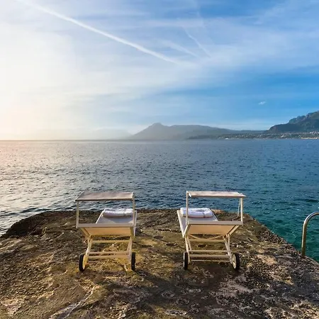 Design House With Pool & Direct Access To The Sea Santa Flavia