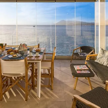 Design House With Pool & Direct Access To The Sea Βίλα Santa Flavia